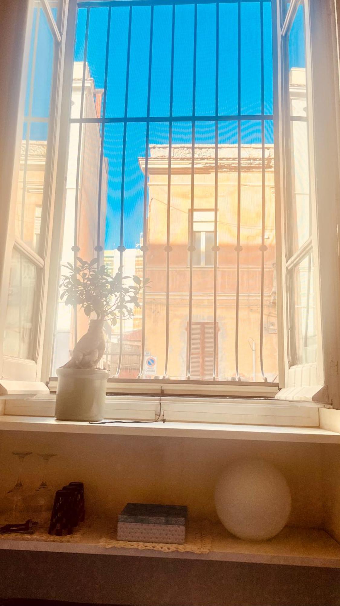 Lily Ca Apartment Cagliari Bagian luar foto