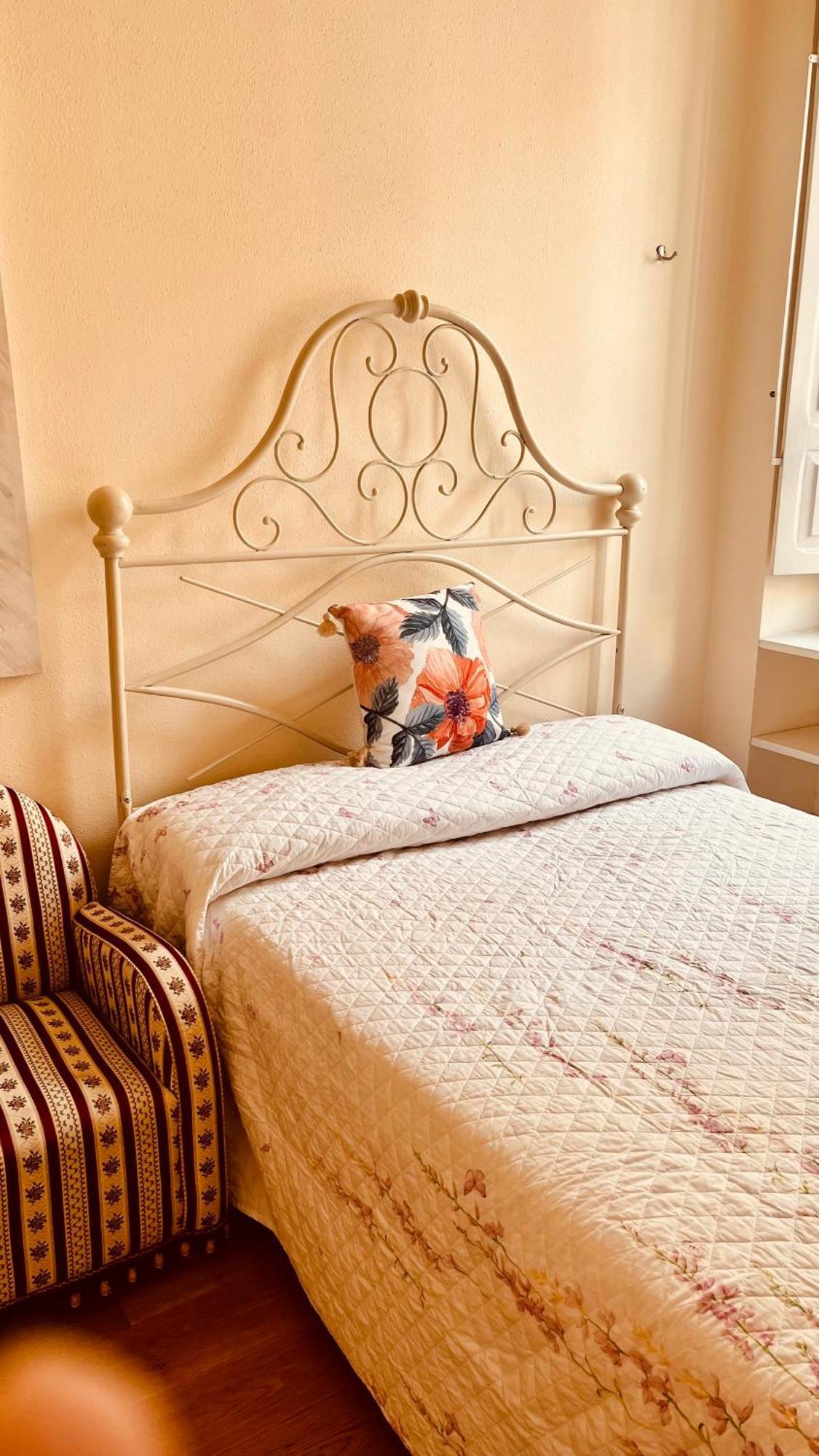 Lily Ca Apartment Cagliari Bagian luar foto